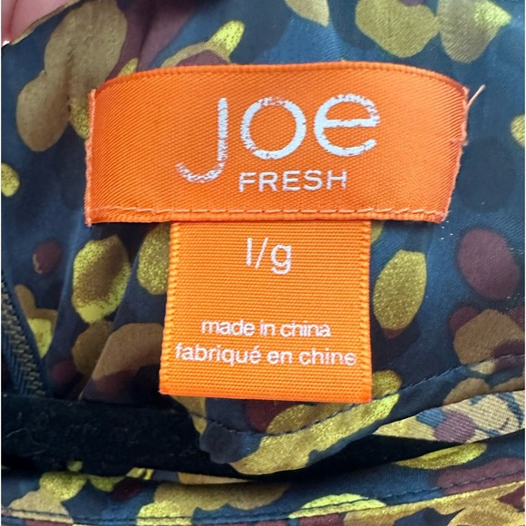 Joe fresh multi coloured blouse with zipper detail on back - Picture 5 of 5